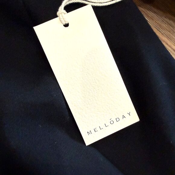 Mellóday NWT Black Pearl Mock Neck Midi Dress With Pockets Size Small - Picture 7 of 13